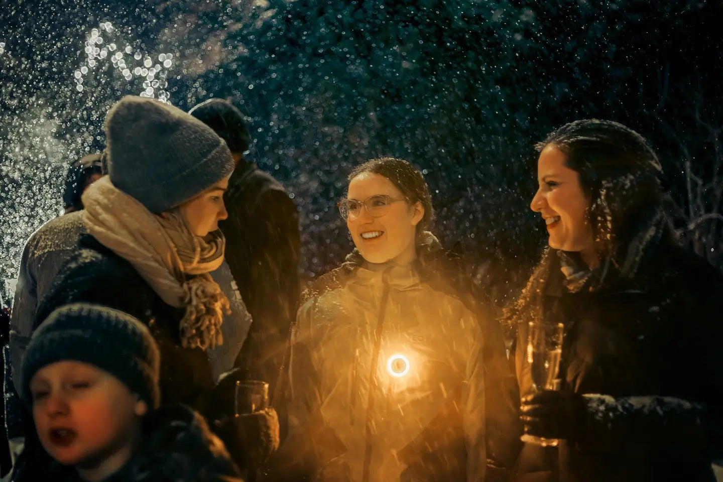 BlinkO-The-Red-Dot-Award-Winning-Outdoor-Safety-Light-That-Makes-You-Shine SCOUTLITE