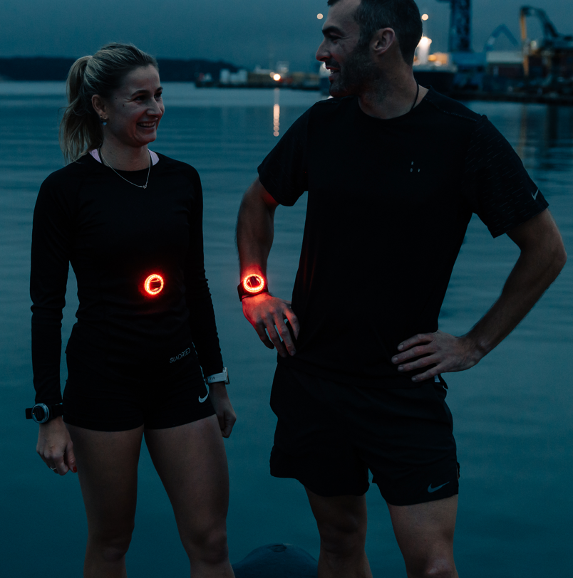 BlinkO accessory: the magnetic necklace