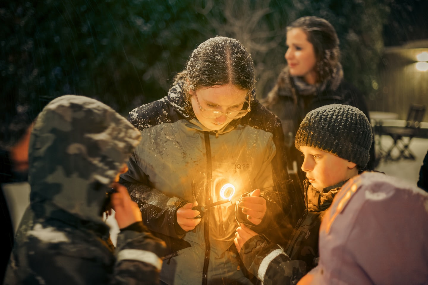 children gatherin around the Scout O
